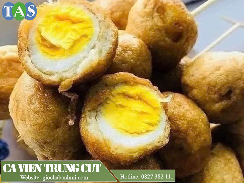 ngoài ra còn có bột chiên giòn giúp món ăn thơm và giòn hơn