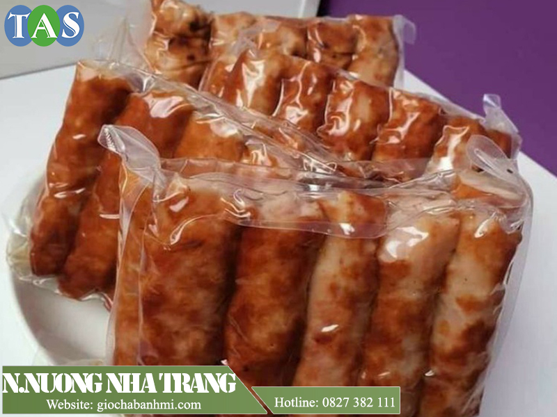 món nem nướng nha trang