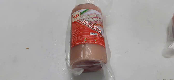 xem mặt trong để thấy các thành phần của sản phẩm